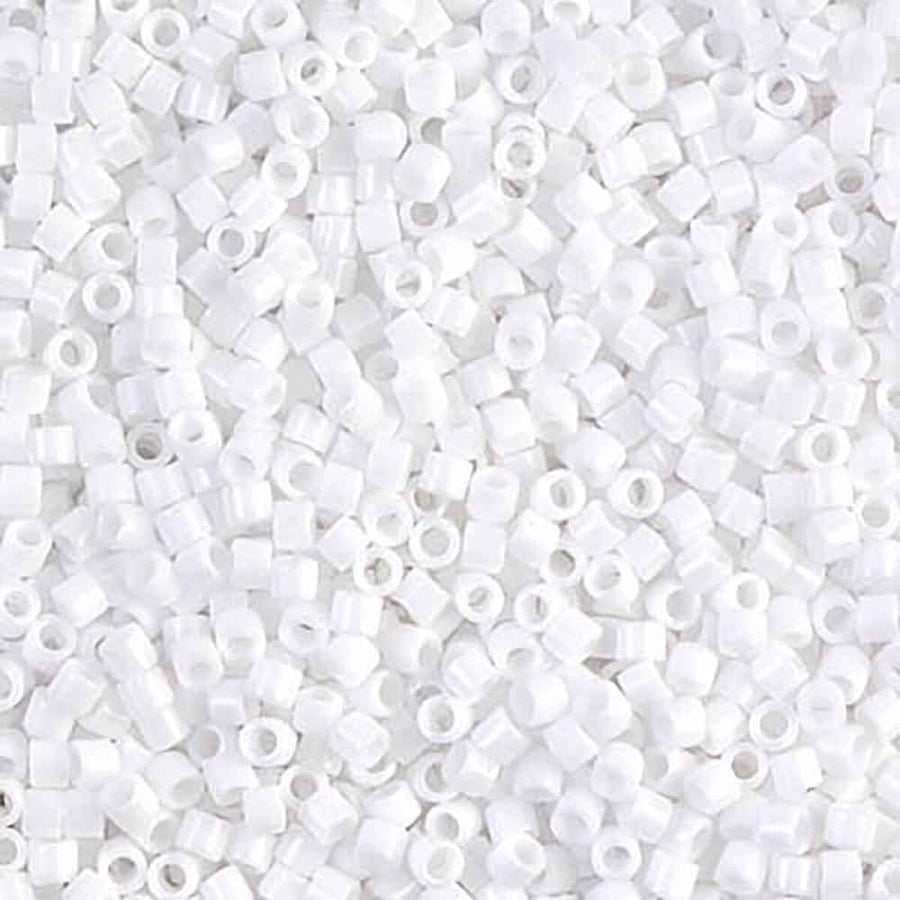 DBM0200- 10/0 Opaque Chalk White