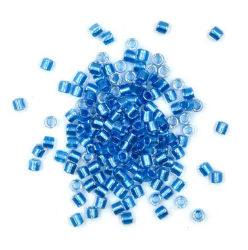 DBL0905- 8/0 Sparkling Blue-Lined Crystal