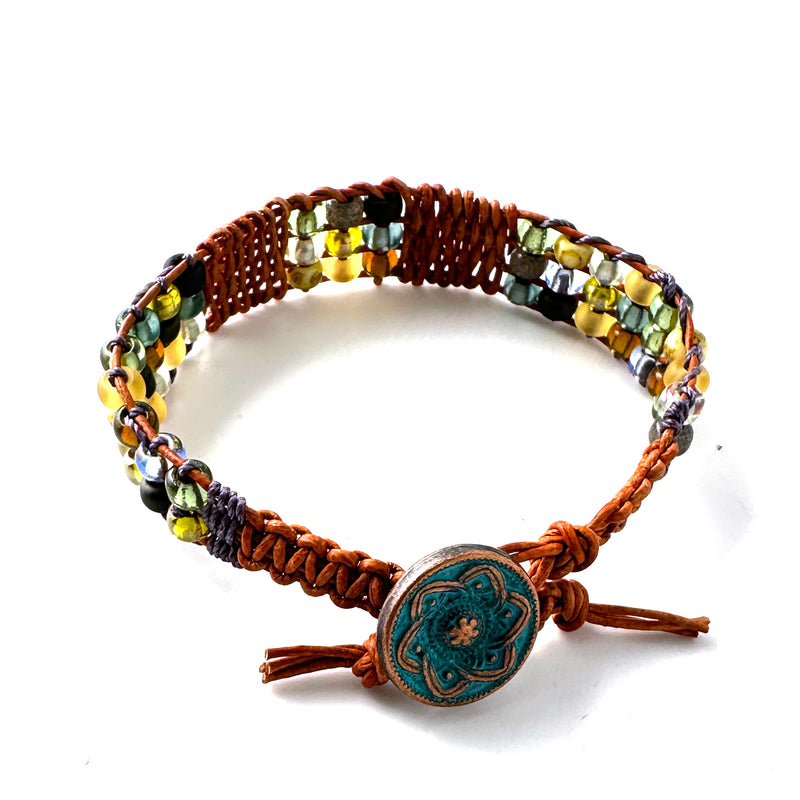 Beadshop LIVE: Looming with Leather Techniques
