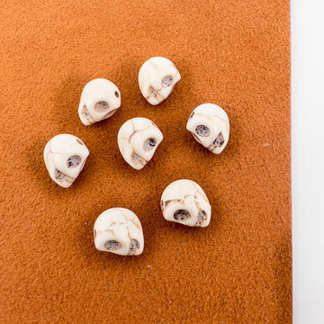 beadshopStudio Stone Skull Bead White Howlite- 10mm