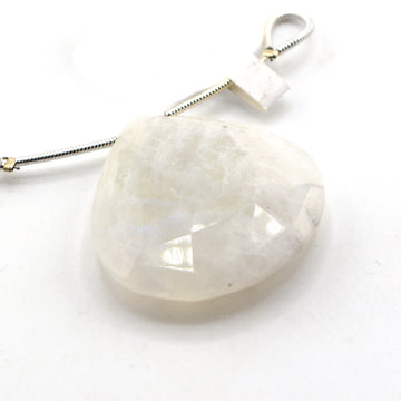 beadshopSTUDIO Style 10 Rainbow Moonstone Pair