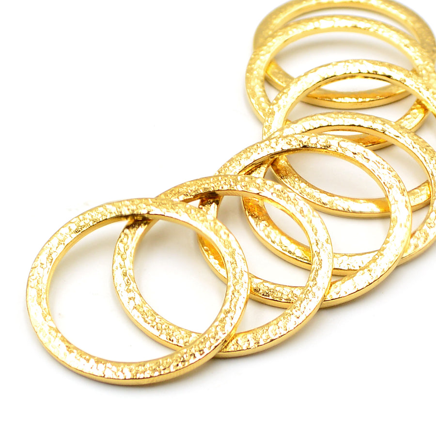 1.25 Inch Hammertone Ring- Gold