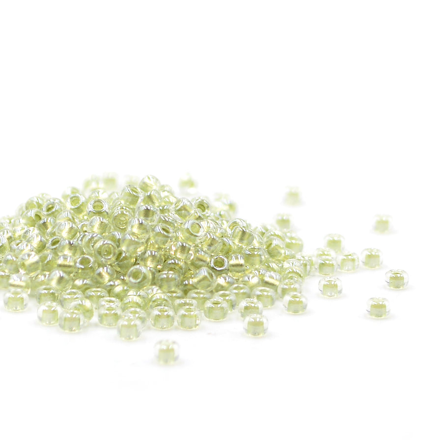 8-2604 Sparkling Celery-Lined Crystal AB