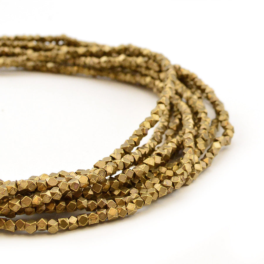 200 Diamond Cut Faceted Antiqued Brass Beads - Brass Spacer Beads - 3mm Brass Spacers - Tiny 200 Diamond Cut Faceted Antiqued Brass Beads - Brass Spacer Beads - 3mm Brass Spacers - Tiny