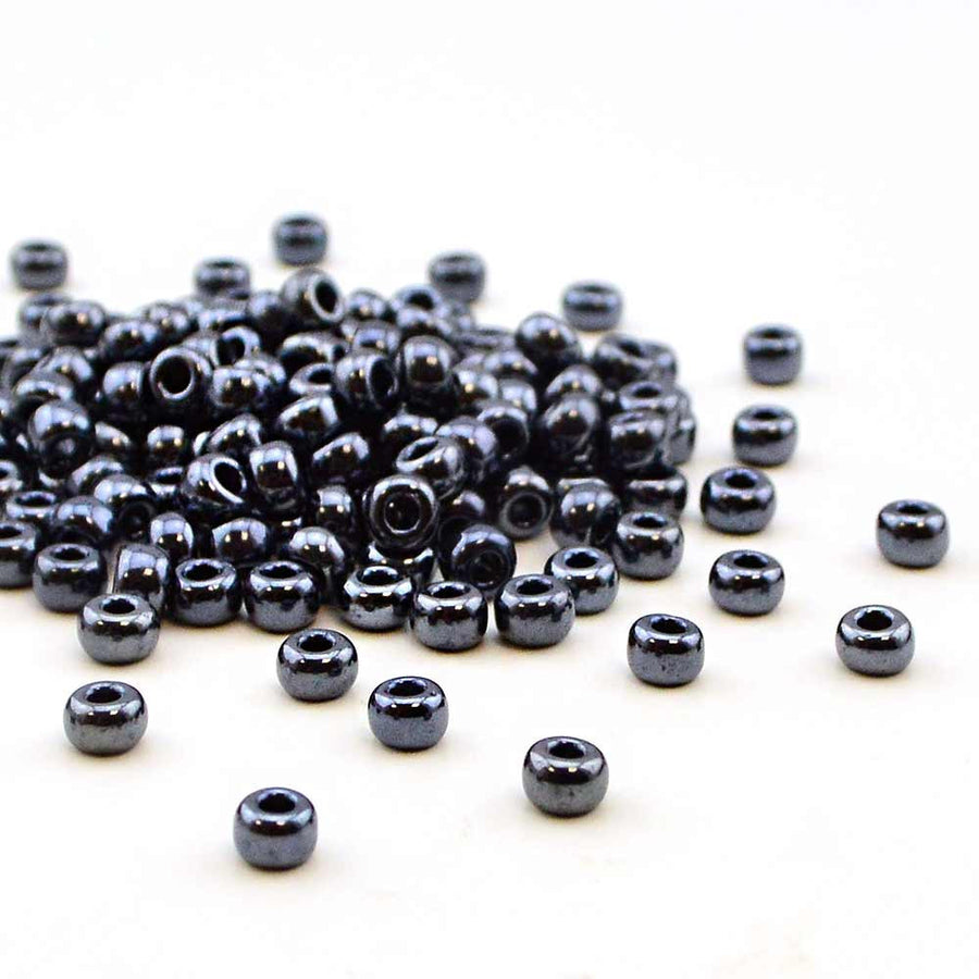 6-451 Gunmetal 6/0 , 6/0 Miyuki Seed Beads - Helby, Beadshop.com