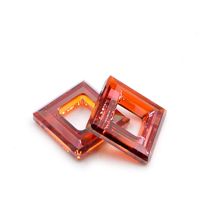 Swarovski 4439,Square Ring- Crystal Red Magma