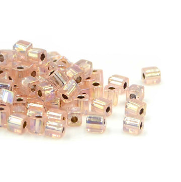 SB4-1023 Silver-Lined Light Blush AB