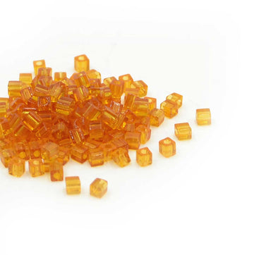 SB3-133 Cube Topaz